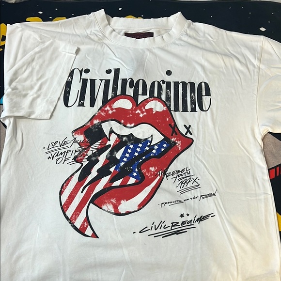 Civil Regime love kills white graphic tee size L ( Distressed ) - Picture 1 of 11